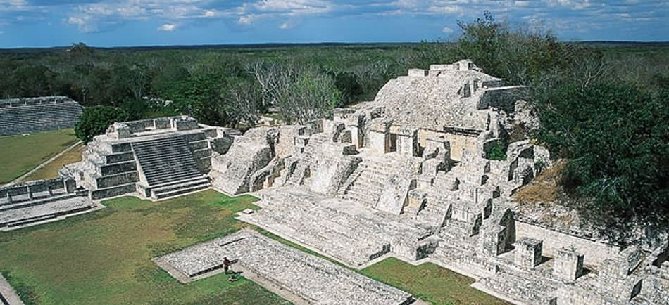 Visit ancient mayan ruins deep in the rainforests of Mexico, Belize, Guatemala, El Salvador and Honduras